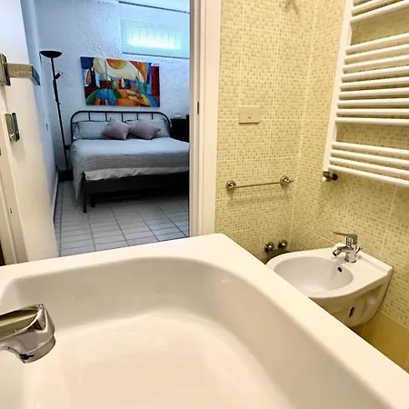 N283 - Numana, Pentalocale Con Giardino In Con Piscina